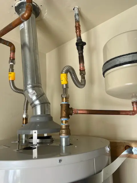 Water heater installation and plumbing repair in Southglenn